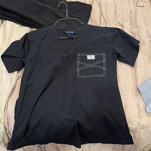 Blue sky scrubs small top